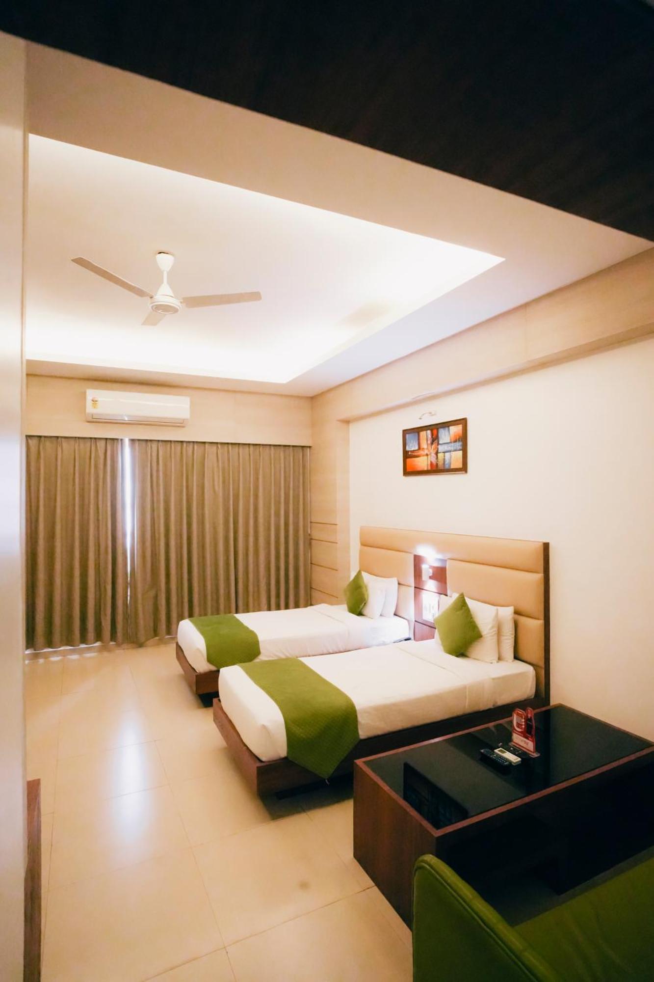 Imperial Heights Hotell Deoghar Exteriör bild