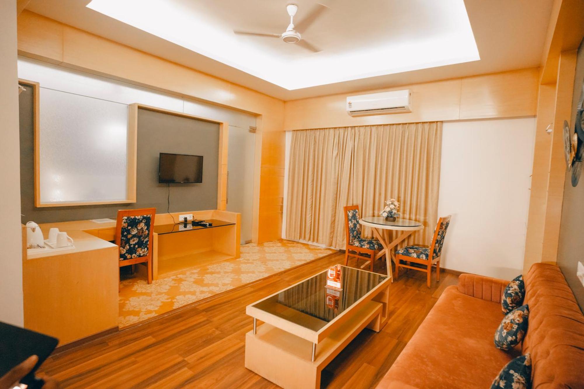 Imperial Heights Hotell Deoghar Exteriör bild